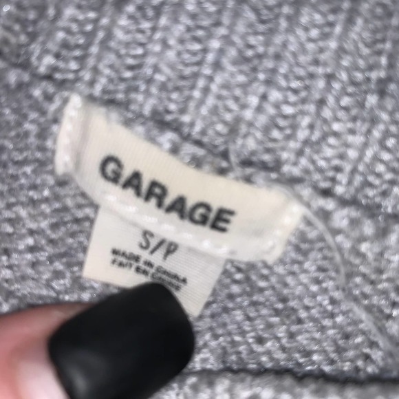 GARAGE Long Gray Sweater Small - Picture 3 of 3